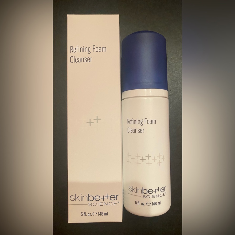 SKINBETTER Science Refining Foam Cleanser 5 oz 148 ML BRAND‎ NEW in Box